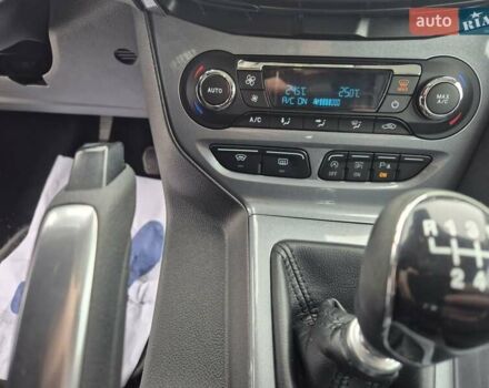 Червоний Форд Фокус, об'ємом двигуна 1.6 л та пробігом 235 тис. км за 6999 $, фото 40 на Automoto.ua