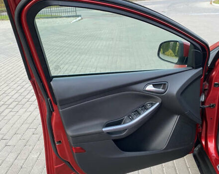 Червоний Форд Фокус, об'ємом двигуна 1.6 л та пробігом 159 тис. км за 6900 $, фото 26 на Automoto.ua