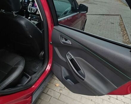 Червоний Форд Фокус, об'ємом двигуна 1.6 л та пробігом 26 тис. км за 13000 $, фото 10 на Automoto.ua