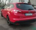 Красный Форд Фокус, объемом двигателя 1.6 л и пробегом 214 тыс. км за 5800 $, фото 2 на Automoto.ua