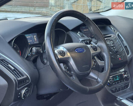 Червоний Форд Фокус, об'ємом двигуна 1.6 л та пробігом 259 тис. км за 7250 $, фото 95 на Automoto.ua
