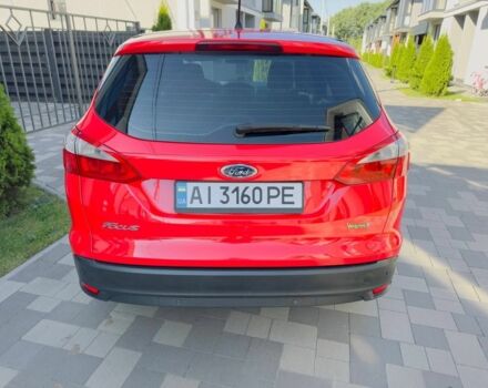 Красный Форд Фокус, объемом двигателя 1.6 л и пробегом 235 тыс. км за 4999 $, фото 3 на Automoto.ua