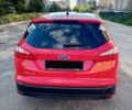 Красный Форд Фокус, объемом двигателя 1.6 л и пробегом 257 тыс. км за 5500 $, фото 3 на Automoto.ua