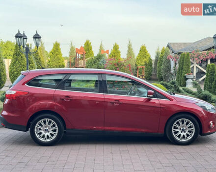 Форд Фокус 2012 в Стрые на Automoto.ua Красный Форд Фокус, объемом двигателя 1.6 л и пробегом 258 тыс. км за 7250 $, фото 65 на Automoto.ua