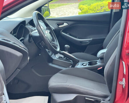 Форд Фокус 2012 в Стрые на Automoto.ua Красный Форд Фокус, объемом двигателя 1.6 л и пробегом 258 тыс. км за 7250 $, фото 94 на Automoto.ua