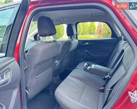 Форд Фокус 2012 в Стрые на Automoto.ua Красный Форд Фокус, объемом двигателя 1.6 л и пробегом 258 тыс. км за 7250 $, фото 107 на Automoto.ua