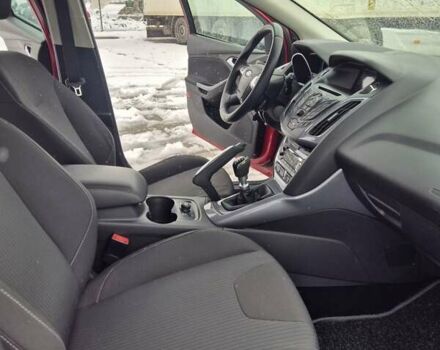 Червоний Форд Фокус, об'ємом двигуна 1.6 л та пробігом 235 тис. км за 6999 $, фото 52 на Automoto.ua