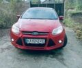 Красный Форд Фокус, объемом двигателя 1.6 л и пробегом 280 тыс. км за 6800 $, фото 2 на Automoto.ua