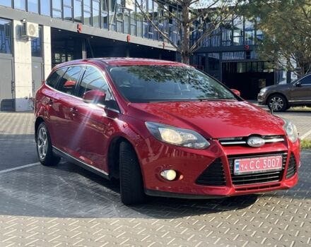 Красный Форд Фокус, объемом двигателя 1.6 л и пробегом 260 тыс. км за 8800 $, фото 4 на Automoto.ua
