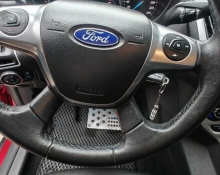 Червоний Форд Фокус, об'ємом двигуна 1.6 л та пробігом 26 тис. км за 13000 $, фото 11 на Automoto.ua