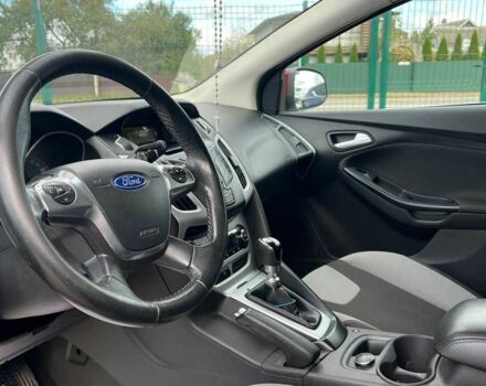 Червоний Форд Фокус, об'ємом двигуна 1.6 л та пробігом 213 тис. км за 7500 $, фото 7 на Automoto.ua