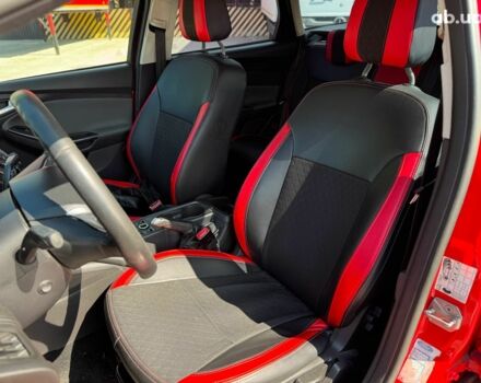 Червоний Форд Фокус, об'ємом двигуна 1.6 л та пробігом 271 тис. км за 7690 $, фото 18 на Automoto.ua