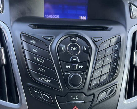 Красный Форд Фокус, объемом двигателя 1.6 л и пробегом 207 тыс. км за 8999 $, фото 23 на Automoto.ua