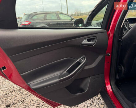 Червоний Форд Фокус, об'ємом двигуна 1.6 л та пробігом 229 тис. км за 8700 $, фото 45 на Automoto.ua