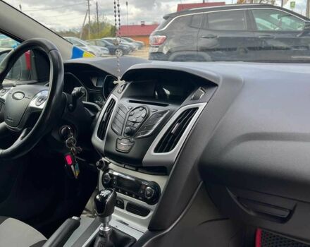 Червоний Форд Фокус, об'ємом двигуна 1.6 л та пробігом 213 тис. км за 7500 $, фото 17 на Automoto.ua