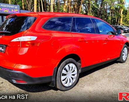 Красный Форд Фокус, объемом двигателя 1 л и пробегом 190 тыс. км за 5999 $, фото 5 на Automoto.ua