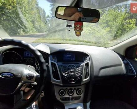 Красный Форд Фокус, объемом двигателя 1.6 л и пробегом 307 тыс. км за 7500 $, фото 14 на Automoto.ua