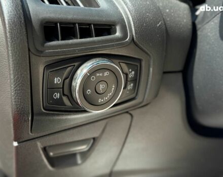 Червоний Форд Фокус, об'ємом двигуна 1.6 л та пробігом 271 тис. км за 7690 $, фото 22 на Automoto.ua