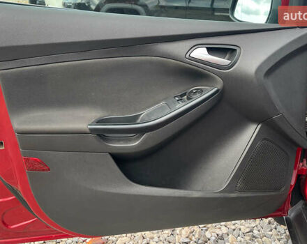 Червоний Форд Фокус, об'ємом двигуна 1.56 л та пробігом 213 тис. км за 7500 $, фото 25 на Automoto.ua