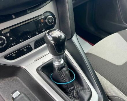 Червоний Форд Фокус, об'ємом двигуна 1.6 л та пробігом 213 тис. км за 7500 $, фото 14 на Automoto.ua