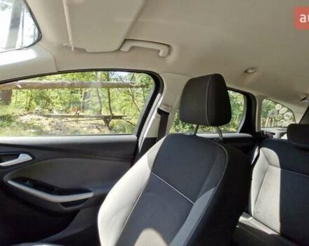 Красный Форд Фокус, объемом двигателя 1.6 л и пробегом 307 тыс. км за 7500 $, фото 13 на Automoto.ua