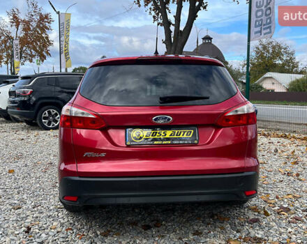 Червоний Форд Фокус, об'ємом двигуна 1.56 л та пробігом 213 тис. км за 7500 $, фото 5 на Automoto.ua