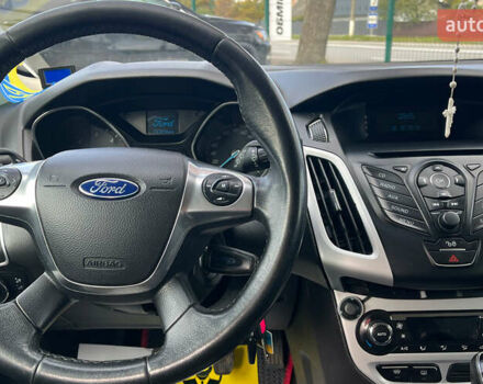 Червоний Форд Фокус, об'ємом двигуна 1.56 л та пробігом 213 тис. км за 7500 $, фото 10 на Automoto.ua