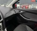 Красный Форд Фокус, объемом двигателя 1 л и пробегом 210 тыс. км за 4890 $, фото 33 на Automoto.ua