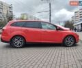 Красный Форд Фокус, объемом двигателя 1 л и пробегом 165 тыс. км за 6350 $, фото 1 на Automoto.ua
