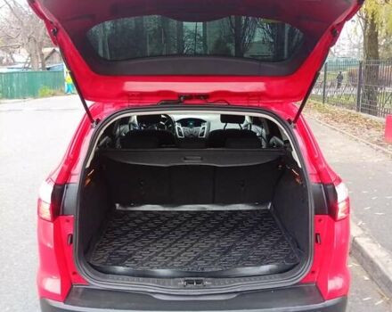 Красный Форд Фокус, объемом двигателя 1 л и пробегом 149 тыс. км за 6200 $, фото 10 на Automoto.ua