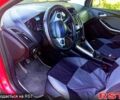 Красный Форд Фокус, объемом двигателя 1 л и пробегом 200 тыс. км за 5500 $, фото 2 на Automoto.ua