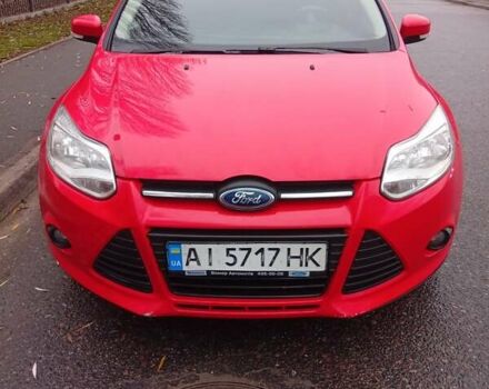 Красный Форд Фокус, объемом двигателя 1 л и пробегом 149 тыс. км за 6200 $, фото 2 на Automoto.ua