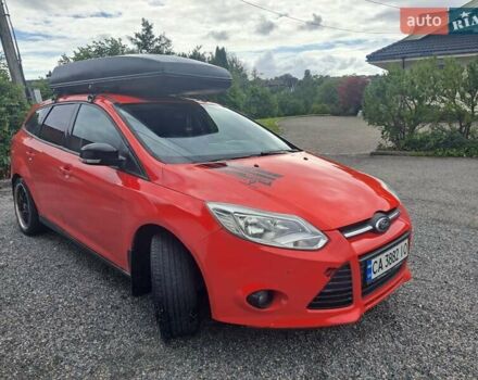 Червоний Форд Фокус, об'ємом двигуна 1 л та пробігом 200 тис. км за 6200 $, фото 2 на Automoto.ua