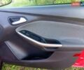Красный Форд Фокус, объемом двигателя 1 л и пробегом 200 тыс. км за 5500 $, фото 12 на Automoto.ua