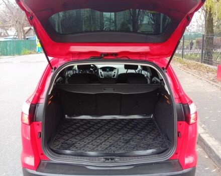 Красный Форд Фокус, объемом двигателя 1 л и пробегом 149 тыс. км за 6200 $, фото 8 на Automoto.ua