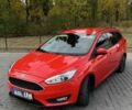 Красный Форд Фокус, объемом двигателя 1.5 л и пробегом 277 тыс. км за 8750 $, фото 1 на Automoto.ua