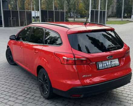 Форд Фокус 2015 у Кременчуге на Automoto.ua Червоний Форд Фокус, об'ємом двигуна 1.5 л та пробігом 277 тис. км за 8750 $, фото 3 на Automoto.ua