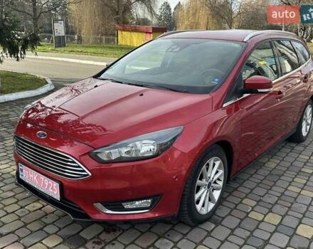 Красный Форд Фокус, объемом двигателя 1.5 л и пробегом 240 тыс. км за 9950 $, фото 3 на Automoto.ua