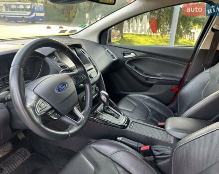 Красный Форд Фокус, объемом двигателя 1.5 л и пробегом 240 тыс. км за 9950 $, фото 8 на Automoto.ua