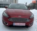 Красный Форд Фокус, объемом двигателя 1.5 л и пробегом 240 тыс. км за 9990 $, фото 1 на Automoto.ua