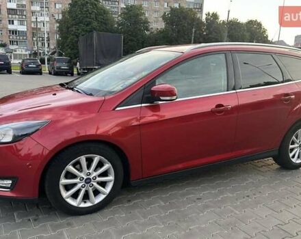 Красный Форд Фокус, объемом двигателя 1.5 л и пробегом 239 тыс. км за 10990 $, фото 3 на Automoto.ua