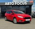 Красный Форд Фокус, объемом двигателя 1 л и пробегом 117 тыс. км за 6490 $, фото 1 на Automoto.ua