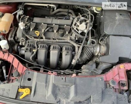 Червоний Форд Фокус, об'ємом двигуна 2 л та пробігом 215 тис. км за 8800 $, фото 12 на Automoto.ua