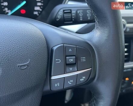 Красный Форд Фокус, объемом двигателя 1 л и пробегом 63 тыс. км за 15500 $, фото 26 на Automoto.ua