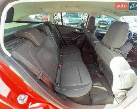 Красный Форд Фокус, объемом двигателя 1 л и пробегом 63 тыс. км за 15500 $, фото 16 на Automoto.ua