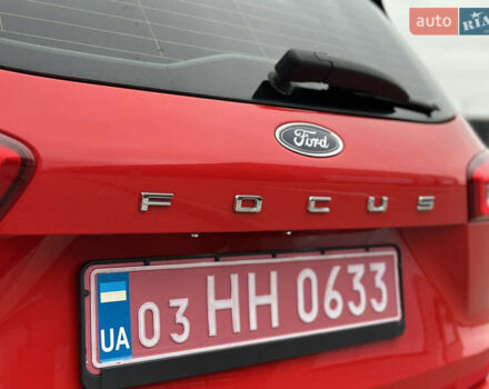 Красный Форд Фокус, объемом двигателя 1.5 л и пробегом 96 тыс. км за 14300 $, фото 12 на Automoto.ua