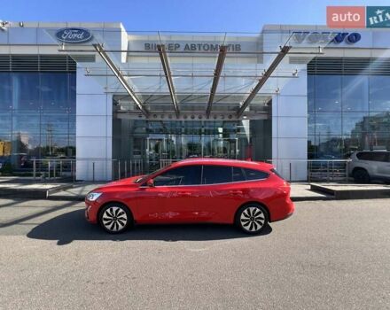 Красный Форд Фокус, объемом двигателя 1 л и пробегом 63 тыс. км за 15500 $, фото 3 на Automoto.ua