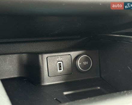 Красный Форд Фокус, объемом двигателя 1.5 л и пробегом 96 тыс. км за 14300 $, фото 34 на Automoto.ua