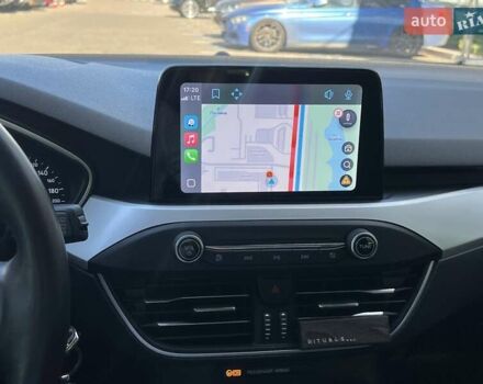 Красный Форд Фокус, объемом двигателя 1 л и пробегом 63 тыс. км за 15500 $, фото 23 на Automoto.ua