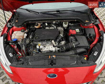 Красный Форд Фокус, объемом двигателя 1.5 л и пробегом 96 тыс. км за 14300 $, фото 63 на Automoto.ua